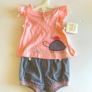 ✨• Carter’s • Short Sleeve pink outfit NWT 3M